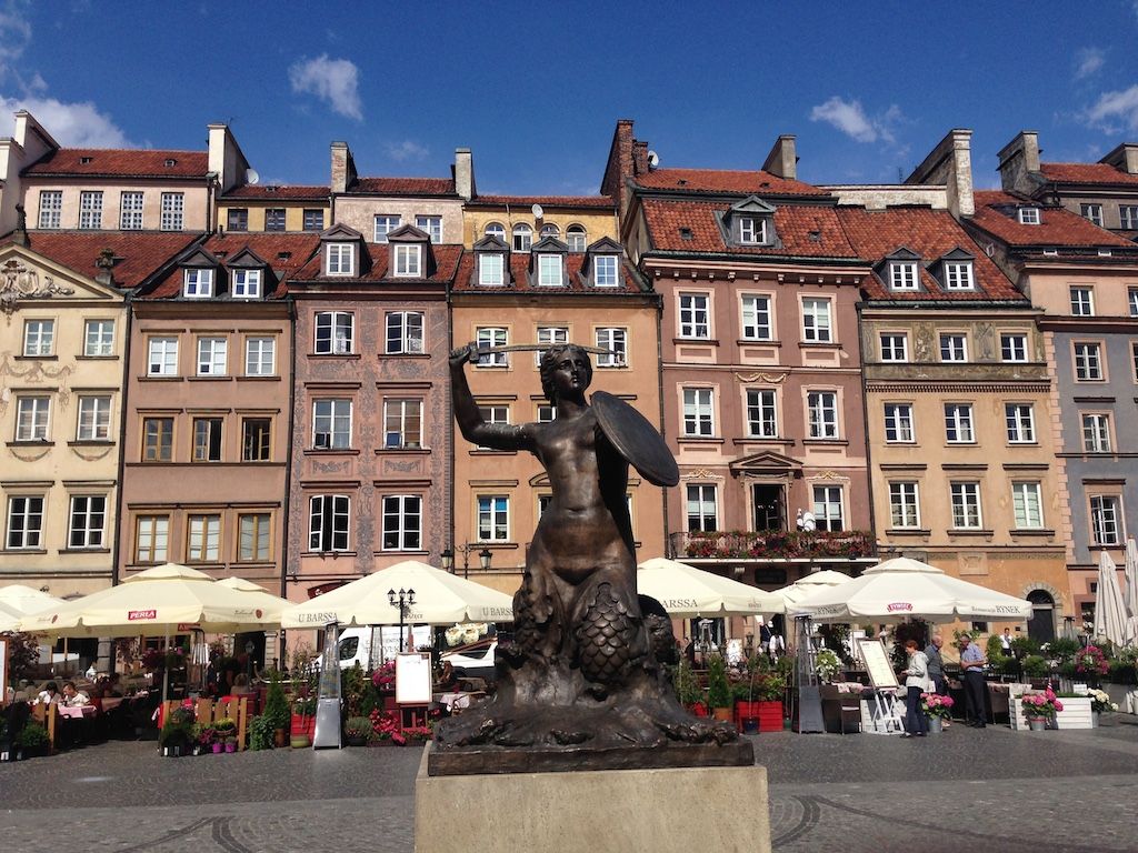 sirena-varsovia